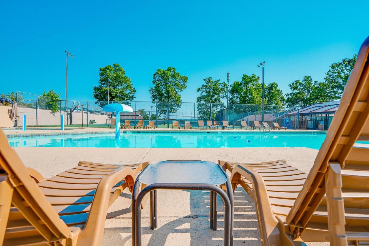 Апартаменти Pointe Royale Cute & Comfy Бренсон Екстер'єр фото